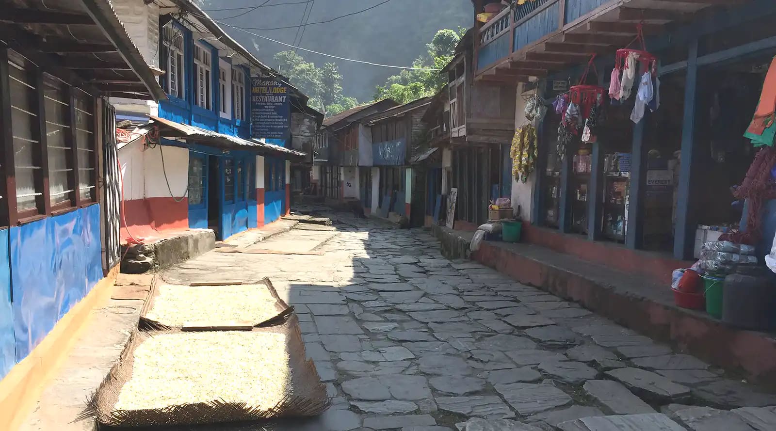 Mini Annapurna Circuit Trek